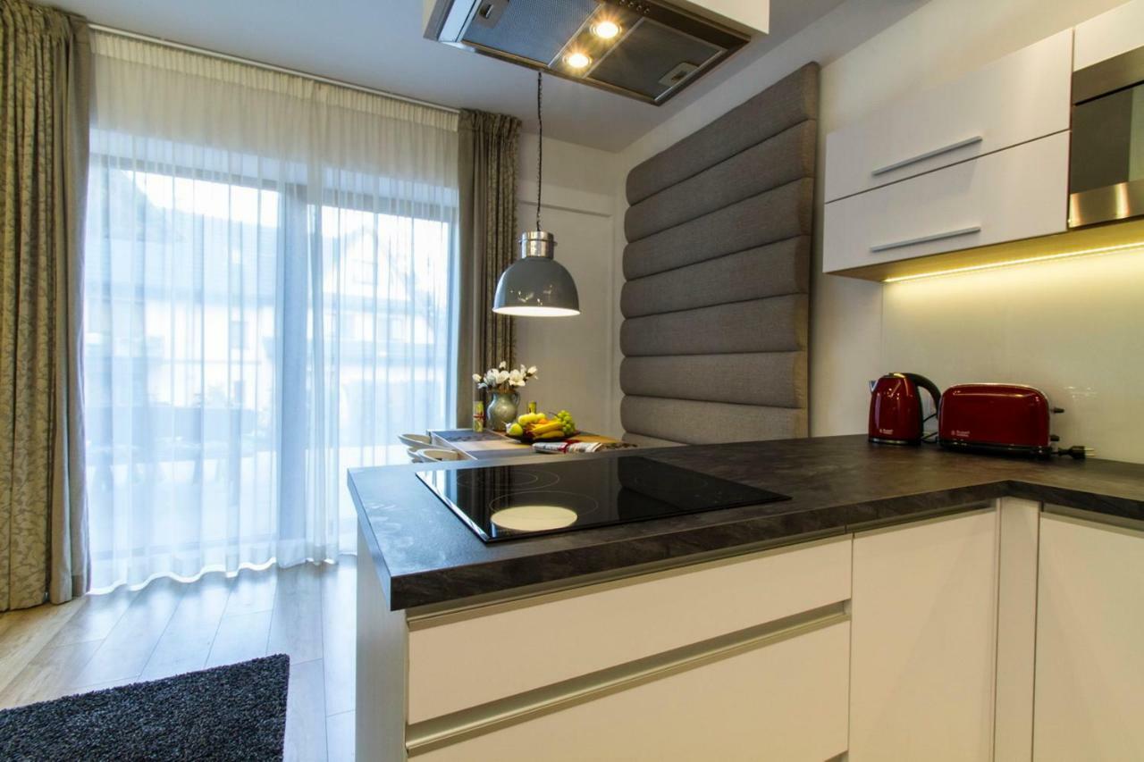 Apartament Pajo I -Rezydencja Tatry--Grota Solna--Taras--Garaz Podziemny ซาโกปาเน ภายนอก รูปภาพ