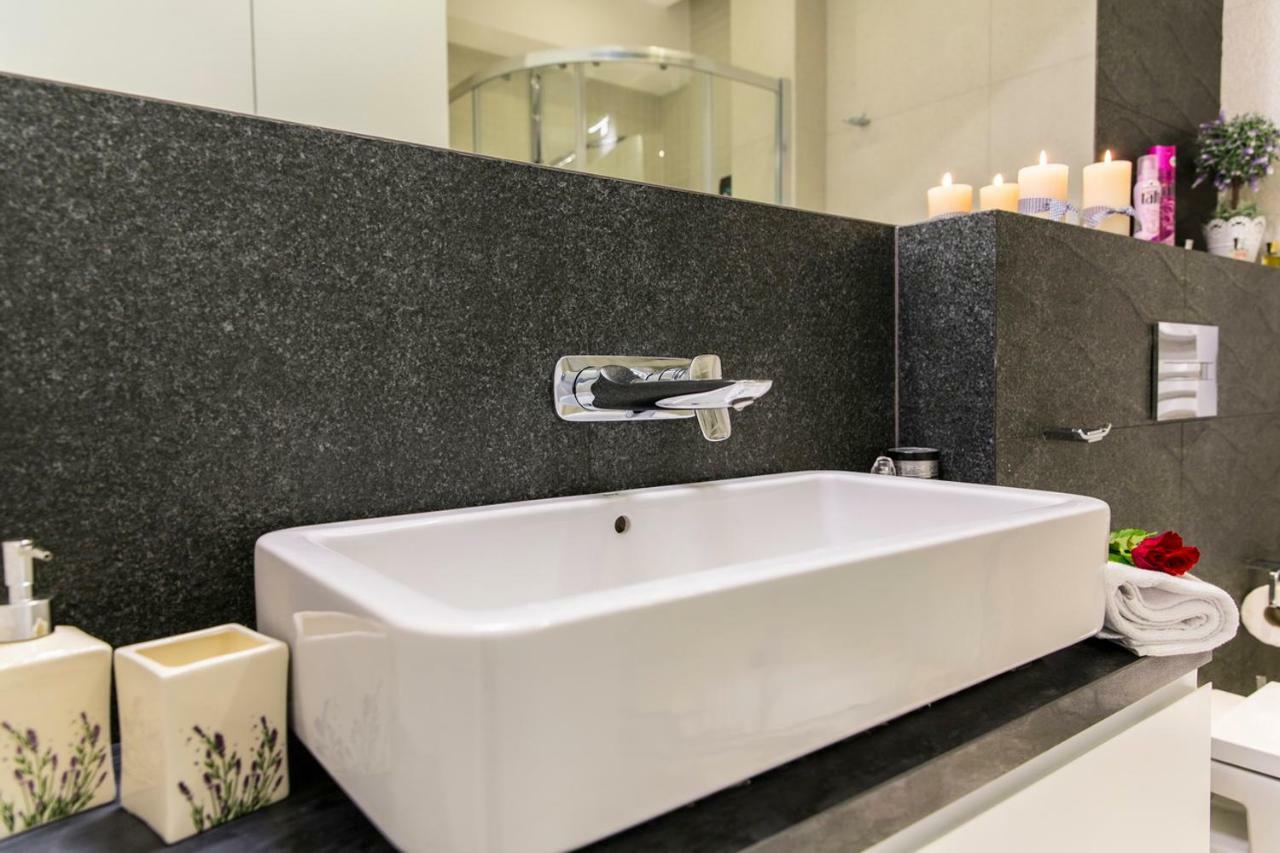 Apartament Pajo I -Rezydencja Tatry--Grota Solna--Taras--Garaz Podziemny ซาโกปาเน ภายนอก รูปภาพ